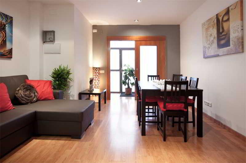 Apbcn Sagrada Familia Font Apartment *